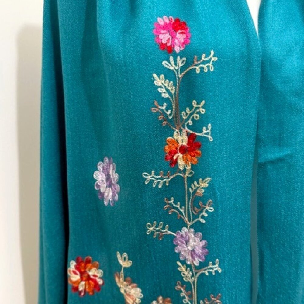 29 Palms Teal Scarf Wrap Shawl Floral Embroidered Fringe One Size - Picture 4 of 7